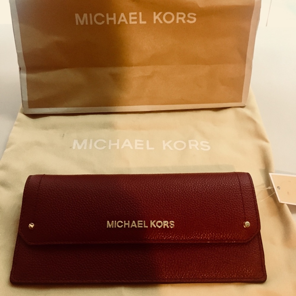 Brand new Michael Kors Flat Wallet